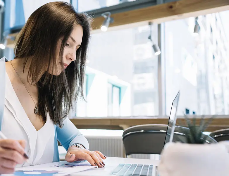 Aide à la Remédiation Post-Audit pour Garantir la Conformité